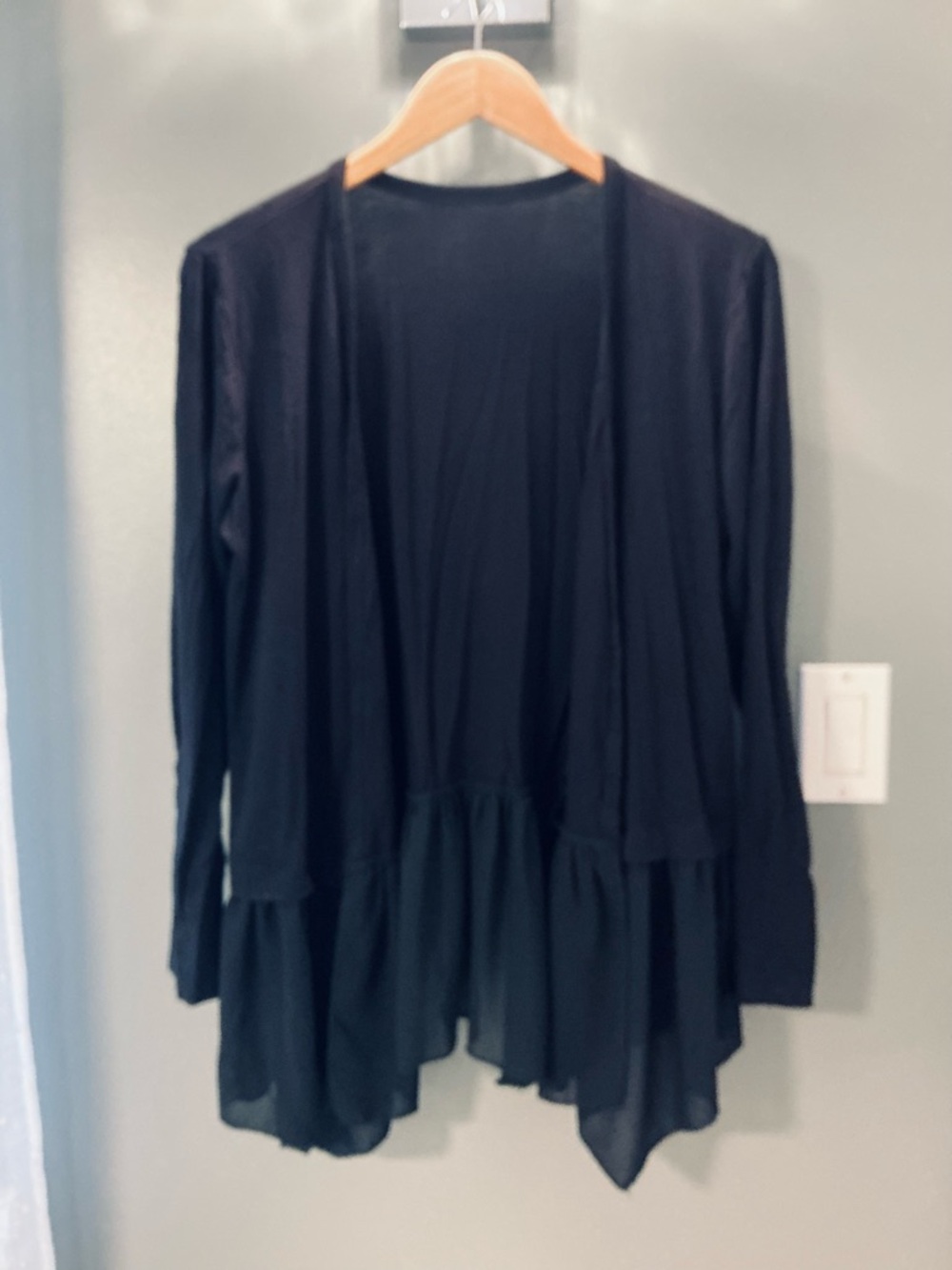 Cardigan veste légère en jersey noir, bordure plissée transparente (L)